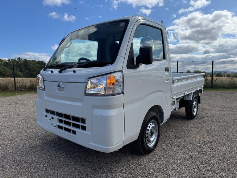 2025 Daihatsu Hijet 2025 PICK UP TRUCK 660cc 4X4 AUTOMATIC * ULEZ COMPLIANT * ONLY 3 MILES *  Pet...