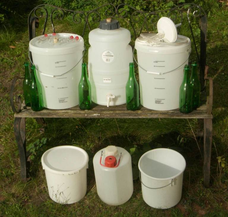 Wine/beer making equipment