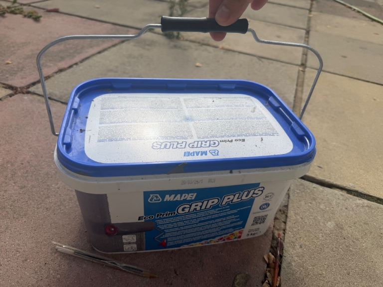 RRP £40 Mapei Eco Prim Grip Plus Primer 5kg Tub – 3KG left