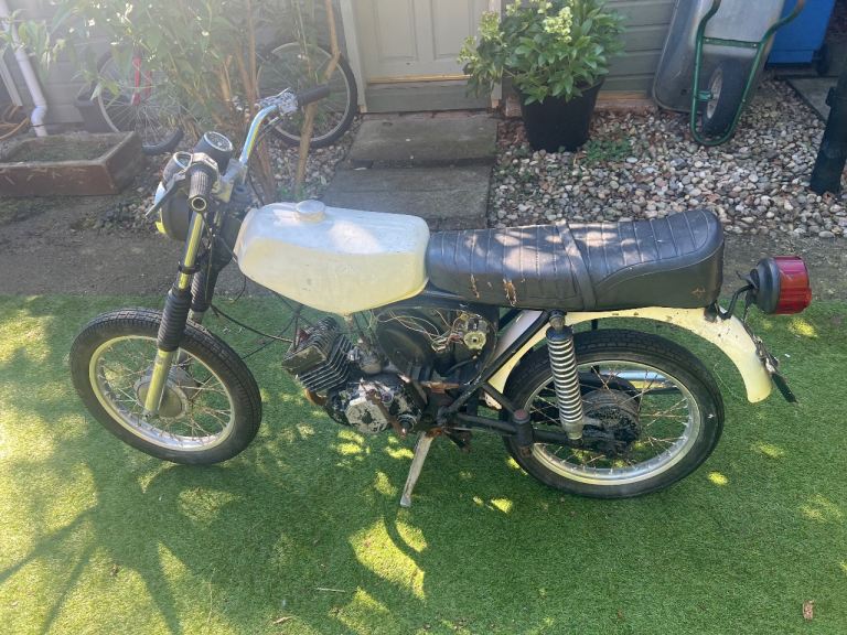 MZ, 1983, 49 (cc)