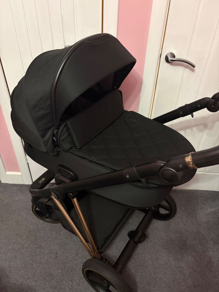 Baby style Prestige Pram 