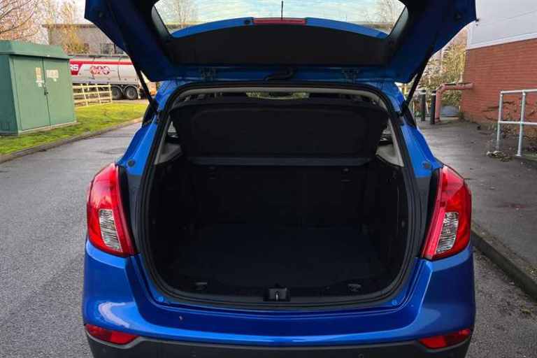 2017 Vauxhall Mokka X 1.4T Design Nav 5dr HATCHBACK PETROL Manual