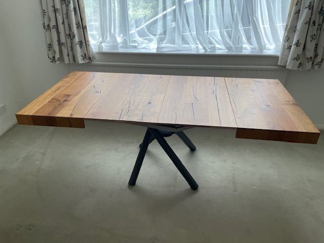 Beautiful Italian Oak Coffee Table that converts to a dining table: RRP £2350!