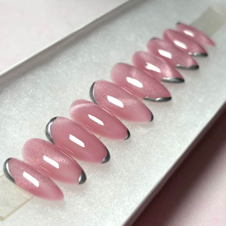 SALON-QUALITY REUSABLE PRESS-ON NAILS HANDMADE BY UK NAIL ARTIST