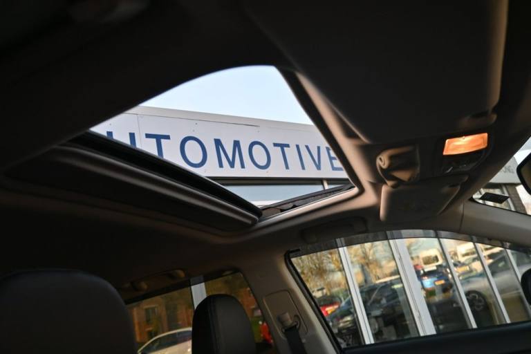 2017 Mitsubishi Outlander 2.2 DI-D 4 SUV 5dr Diesel Manual 4WD Euro 6 (s/s) (147 ps) ESTATE Diese...