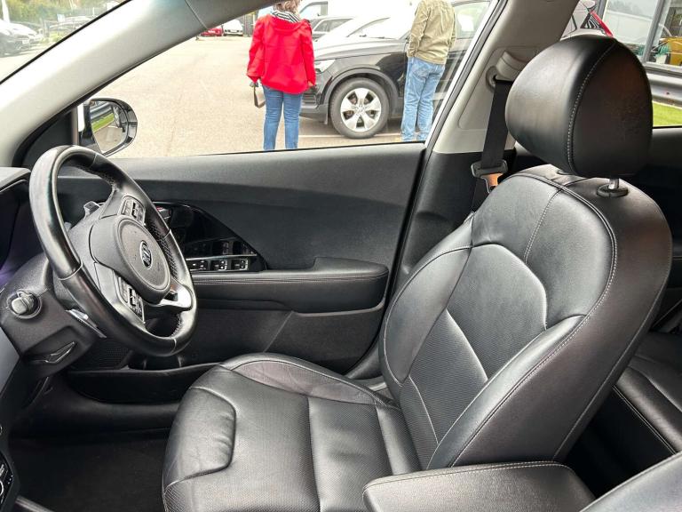 2020 Kia Niro 1.6 Niro 3 PHEV Semi-Auto 5dr SUV Hybrid Automatic