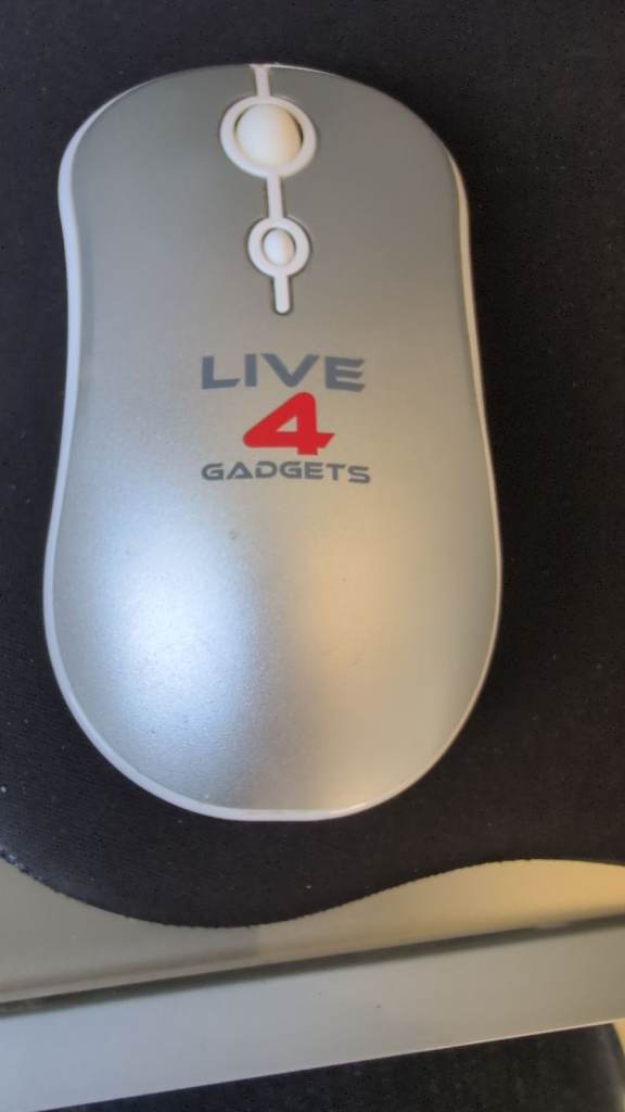 LIVE 4 GADGETS Wireless Mouse – Silver, Good Condition
