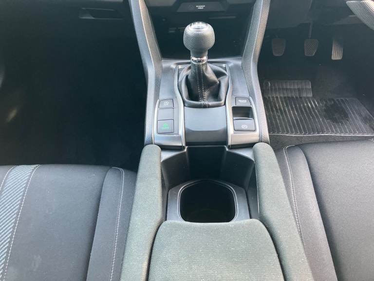 2018 Honda Civic 1.0 VTEC Turbo 126 SE 5dr Hatchback PETROL Manual