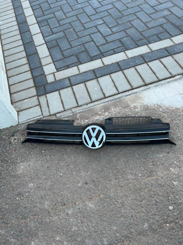 Vw golf mk6 radiator grill 