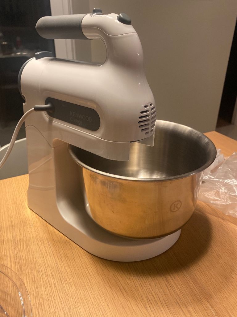 KENWOOD CHEFETTE 350W HAND MIXER WHITE HM680
