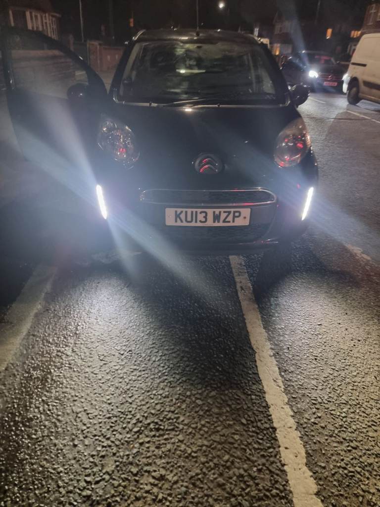 Citroen, C1, Hatchback, 2013, Manual, 998 (cc), 5 doors