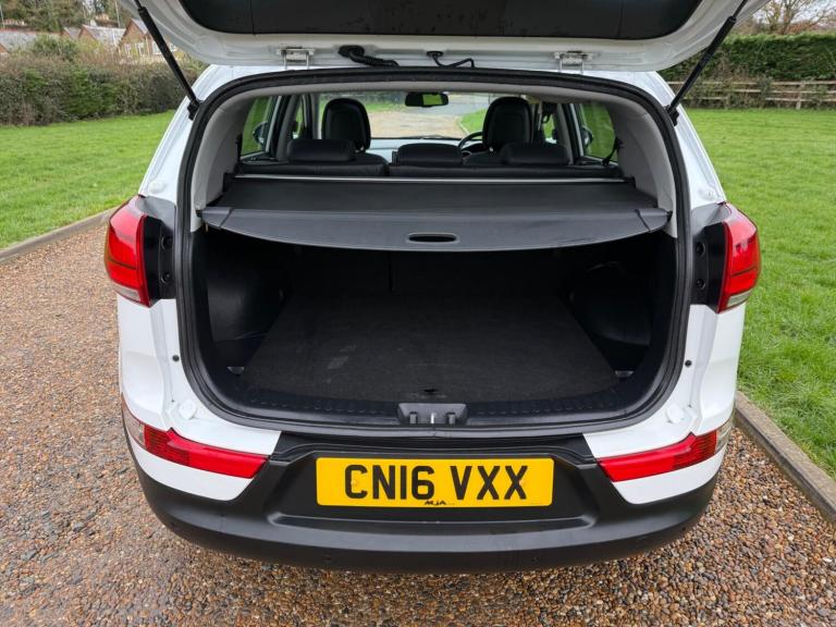 2016 Kia Sportage 1.7 CRDi EcoDynamics 3 2WD Euro 6 (s/s) 5dr ESTATE Diesel Manual