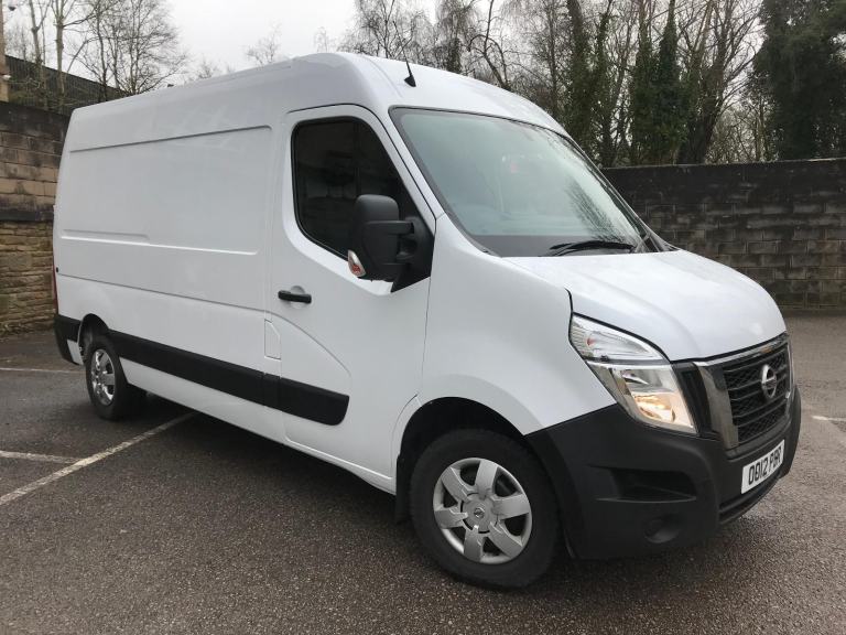 Nissan Interstar 2.3 Acenta DCi MWB Van