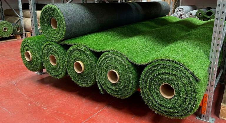 £8 per square metre | fast delivery FAST | budget 30mm ROLLS GRASS FAKE
