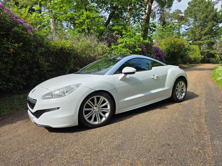 Peugeot, RCZ, Coupe, 2013, Semi-Auto, 1598 (cc), 2 doors