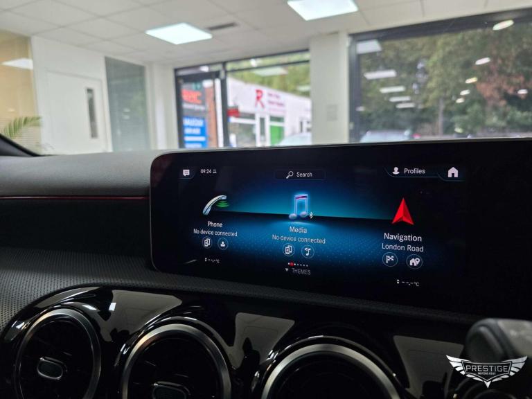 2020 Mercedes-Benz A-Class 1.3 A200 AMG Line (Executive) Euro 6 (s/s) 5dr HATCHBACK Petrol Manual