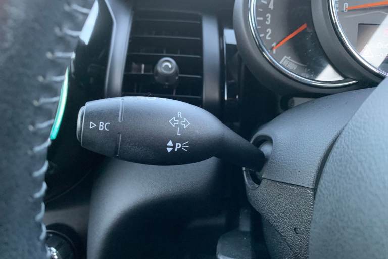 2017 MINI Hatch 1.5 Cooper D 3dr Auto [Chili Pack] Hatchback DIESEL Automatic