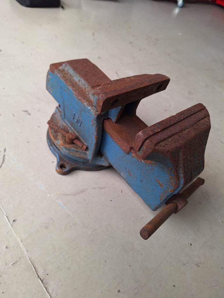 Bench Vice