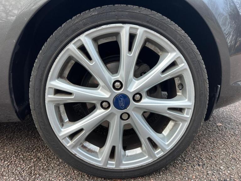 2016 Ford Fiesta 1.0T EcoBoost Titanium Euro 6 (s/s) 5dr HATCHBACK Petrol Manual