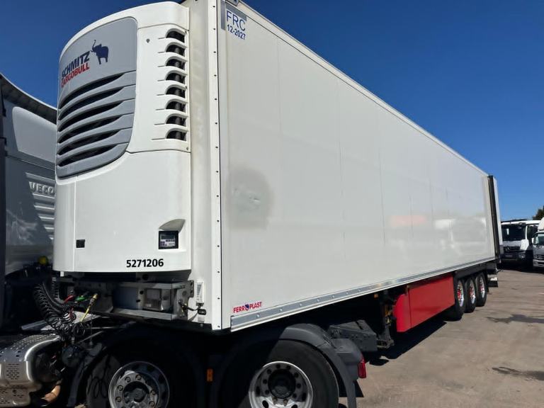 SCHMITZ CARGOBULL 2021 TRIAXLE FRIDGE TRAILER