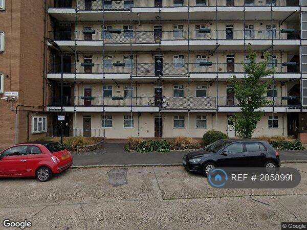 1 bedroom in Prout Road, London, E5 (#2858991)