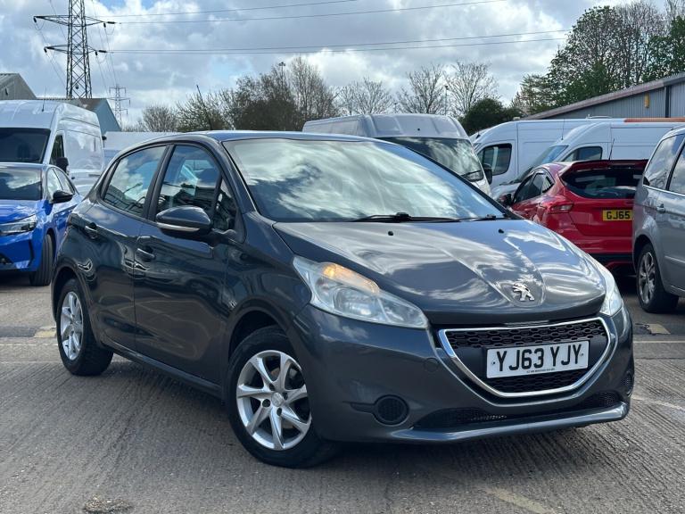 2013 Peugeot 208 1.2 VTi Active 5dr HATCHBACK Petrol Manual