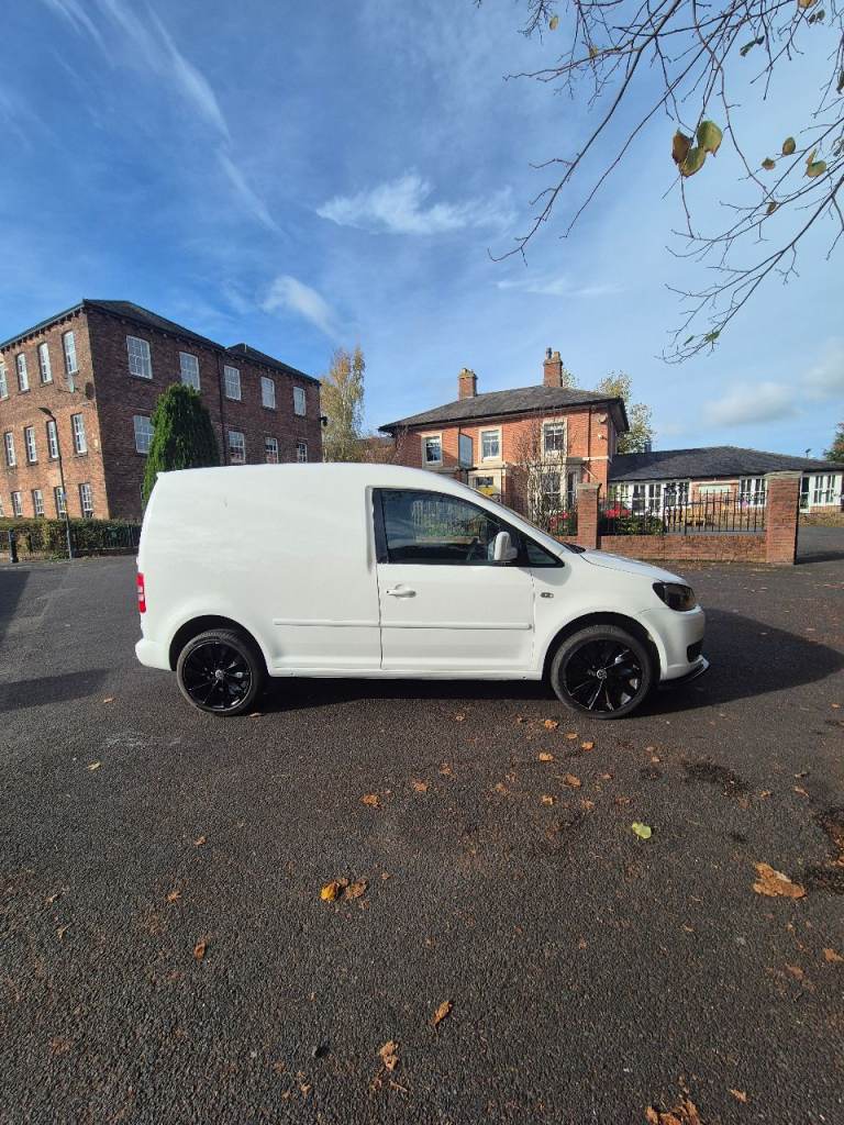 Volkswagen, CADDY, Panel Van, 2012, vw caddy little van Manual, 1598 (cc)