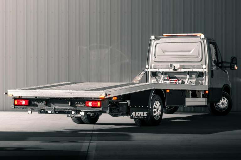 2025 3.0 180BHP AUTO IVECO DAILY 7.2 TONNE RECOVERY TRUCK CAR TRANSPORTER 