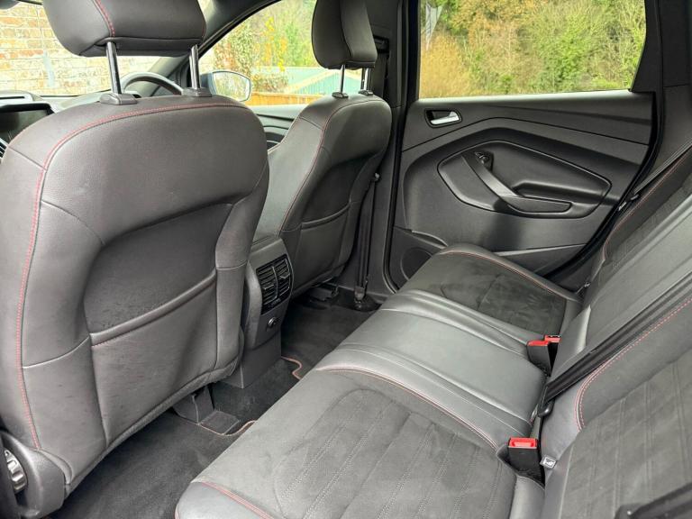 2019 Ford Kuga 1.5T EcoBoost ST-Line Euro 6 (s/s) 5dr HATCHBACK Petrol Manual