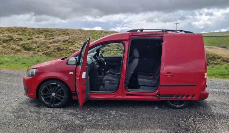 Volkswagen, CADDY, Panel Van, 2011, Manual, 1598 (cc)