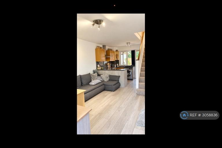 1 bedroom house in Raywood Close, Hayes, UB3 (1 bed) (#3058836)