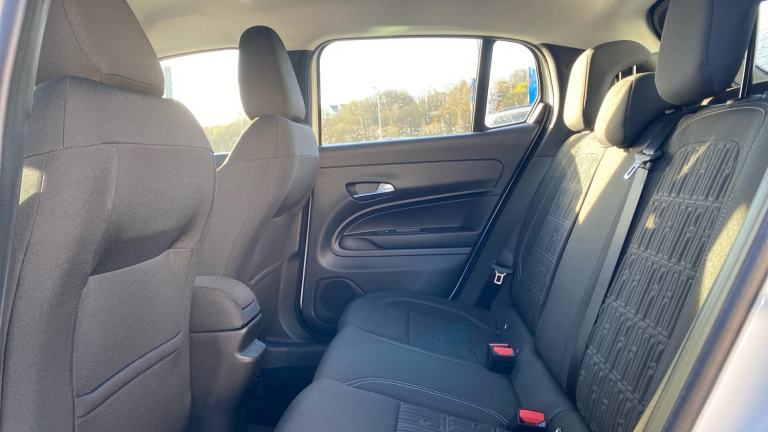 2025 Fiat 600 1.2 MHEV SUV 5dr Petrol Hybrid e-DCT Euro 6 (s/s) (136 ps) HATCHBACK Petrol/Electri...