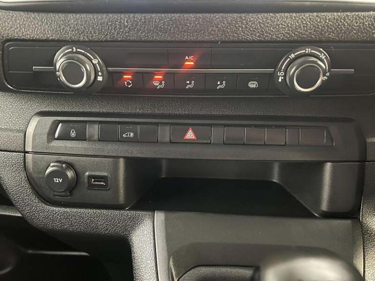 2024 Peugeot Expert 1000 1.5 BlueHDi 100 Professional Premium + Van PANEL VAN DIESEL Manual