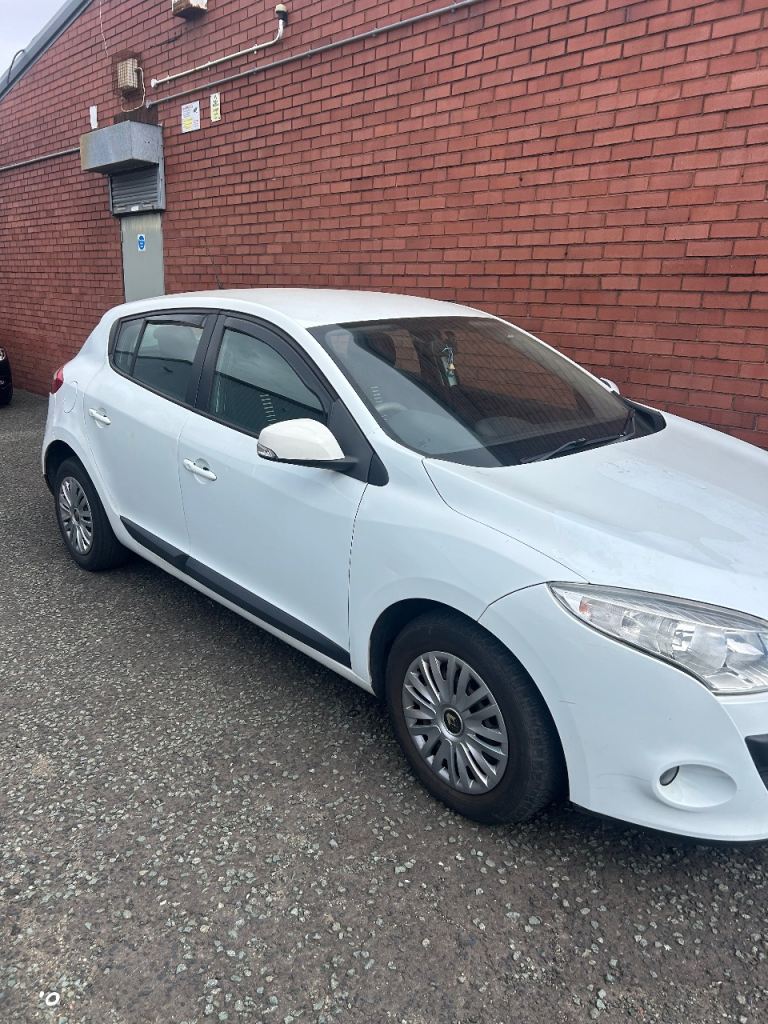 Renault, MEGANE, Hatchback, 2011, Manual, 1461 (cc), 5 doors