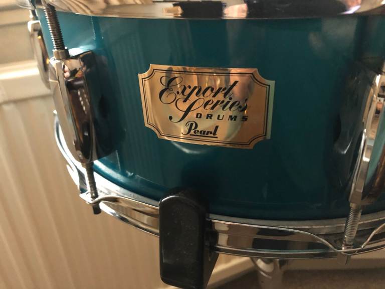PEARL SNARE DRUM 14 INCH great condition and sound