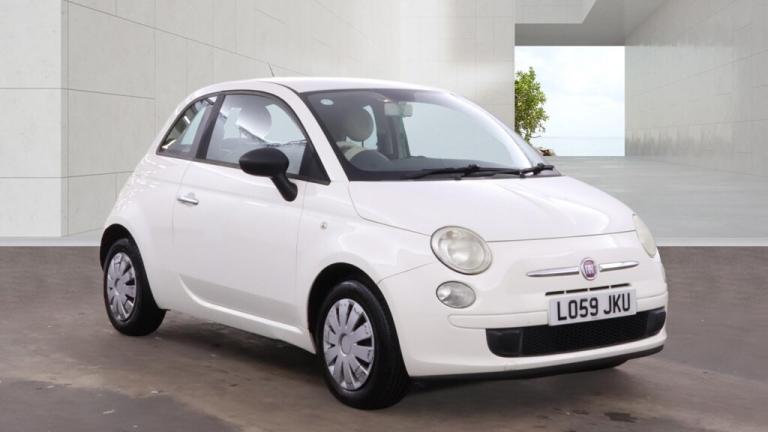 * 59 2010 FIAT 500 POP + 12 MONTHS MOT + LOW 54K MILES + £35 ROAD TAX * 