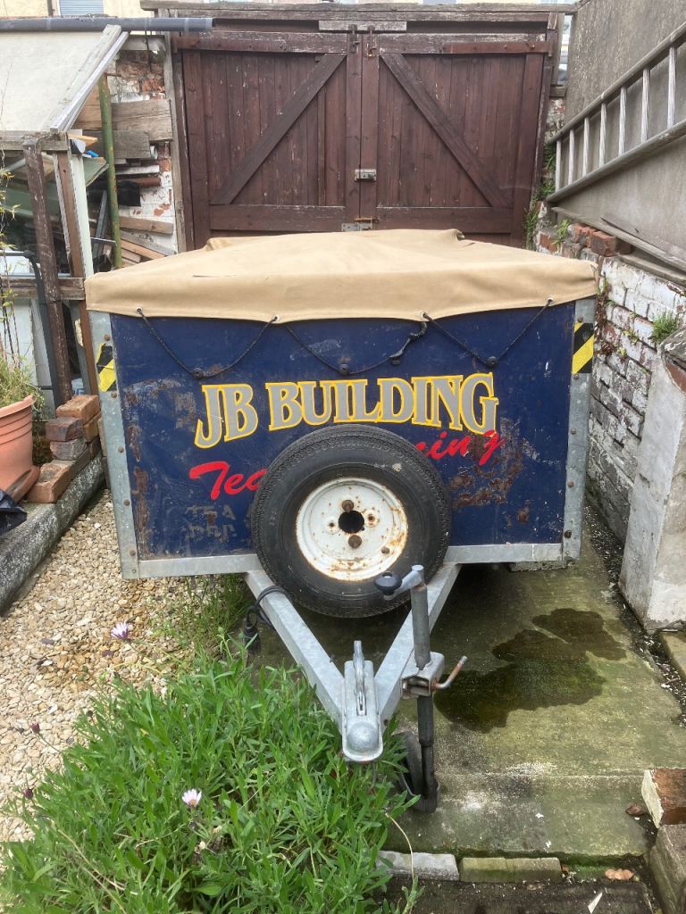6ft x 4ft Box Trailer in need of TLC