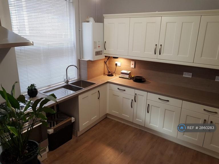 1 bedroom in Leagrave Road, Luton, LU4 (#2860283)