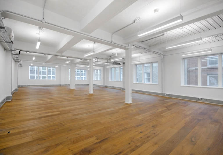 Private Offices From 4 to 250 People in Farringdon EC1N
