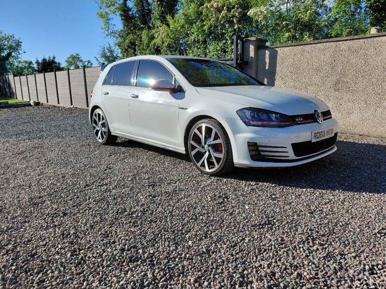 Volkswagen, GOLF, Hatchback, 2013, Semi-Auto, 1984 (cc), 5 doors