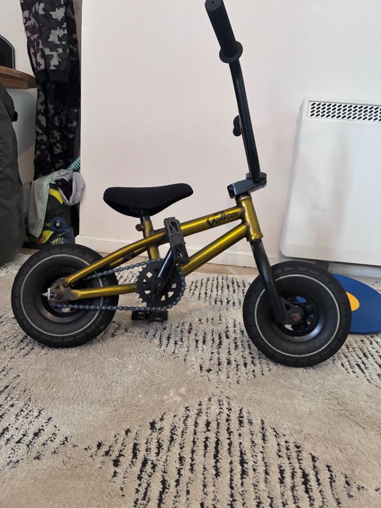Venom mini rocker, used twice 
