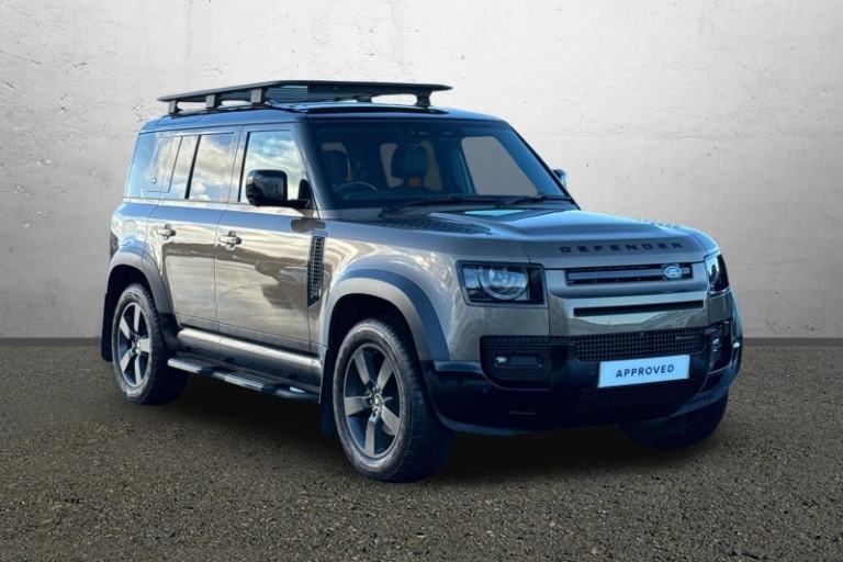 LAND ROVER DEFENDER 3.0 D250 X-Dynamic SE 110 5dr Auto