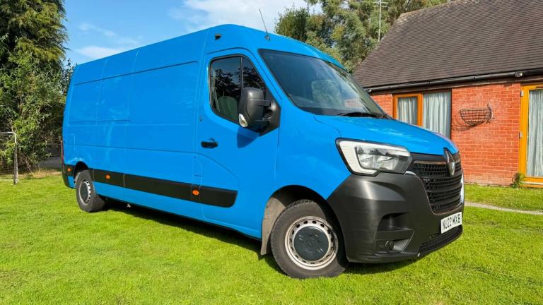 2022 Renault Master LM35 ENERGY dCi 150 Business Medium Roof Van PANEL VAN Diesel Manual