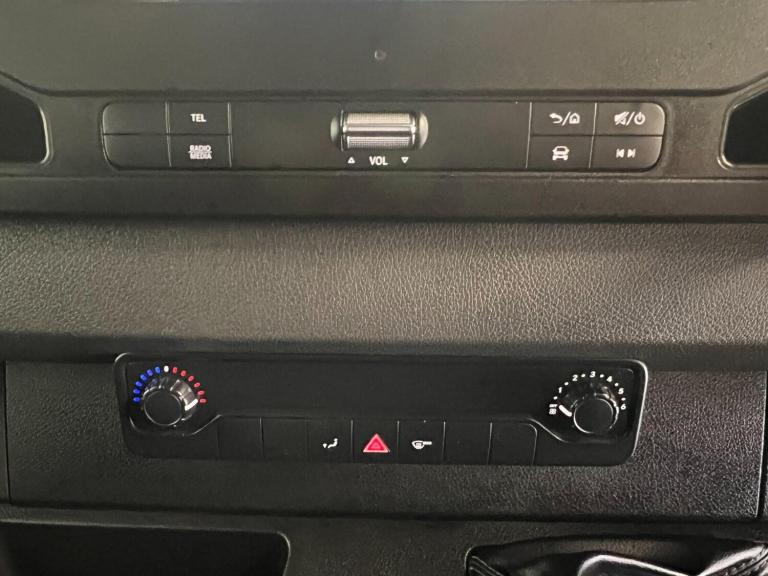 2021 Mercedes-Benz Sprinter 3.5t Progressive Crew Cab Tipper CHASSIS CAB DIESEL Manual