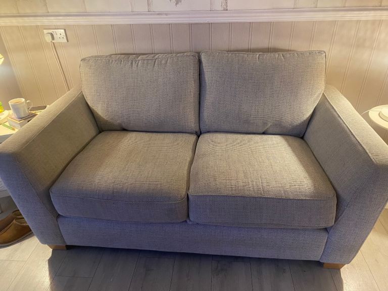 Sofa and 2 armchairs 