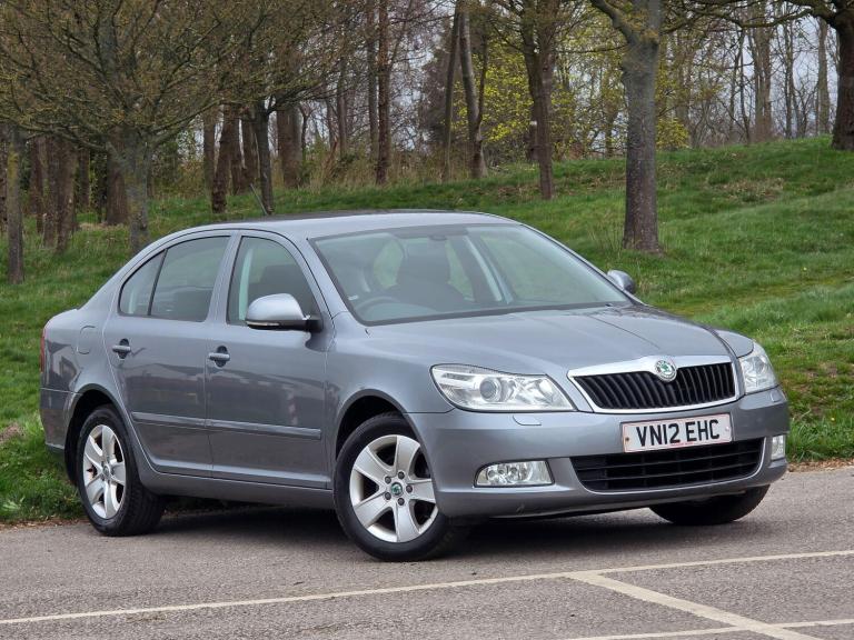 2012 Skoda Octavia 1.6 TDI Elegance Euro 5 5dr Hatchback Diesel Manual