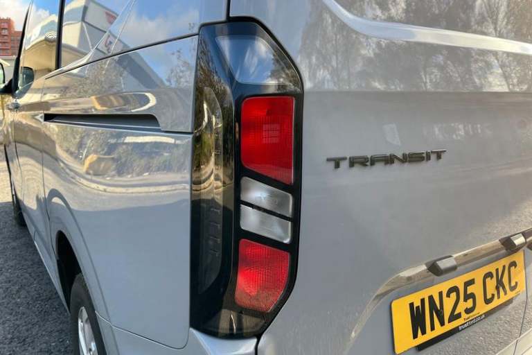 2025 Ford Transit Custom 320 Limited AUTO L1 SWB Double Cab In Van FWD 2.0 EcoBlue 136ps Low Roof...