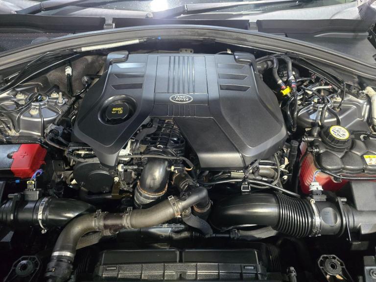 2018 Land Rover Range Rover Velar 3.0 D300 First Edition 5dr Auto ESTATE DIESEL Automatic