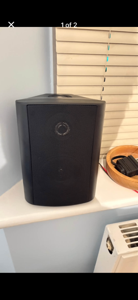 Bluetooth speakers