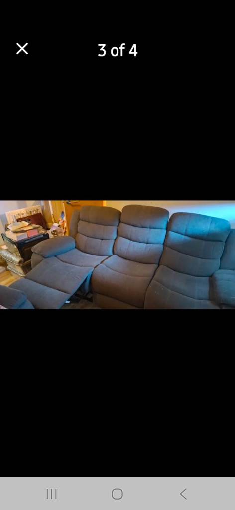 3 seater manual recliner sofa with table